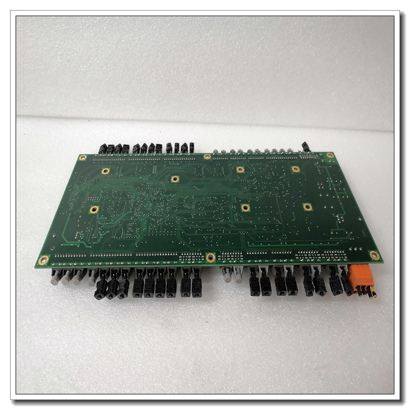 ABB UFC760BE42 3BHE004573R0042 (5).jpg