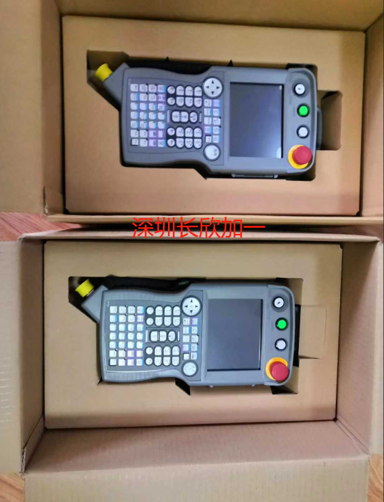 KUKA   KRC400-168-334   庫卡機器人示教器